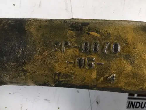 CATERPILLAR TAPA DEL ENFRIADOR DE ACEITE 2P8870 USADO - Imagen miniatura 2