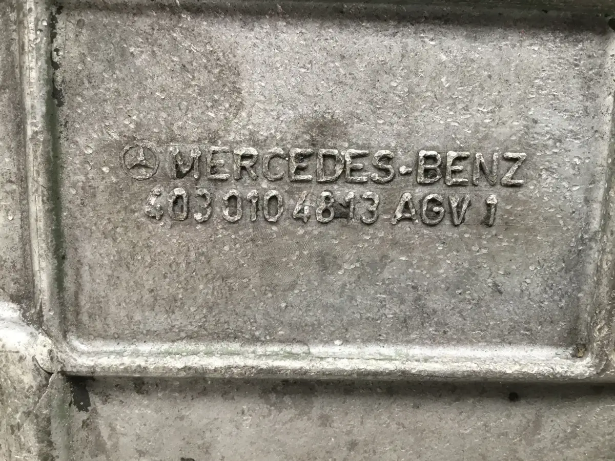 MERCEDES 4030104813 USADO - Imagen 2