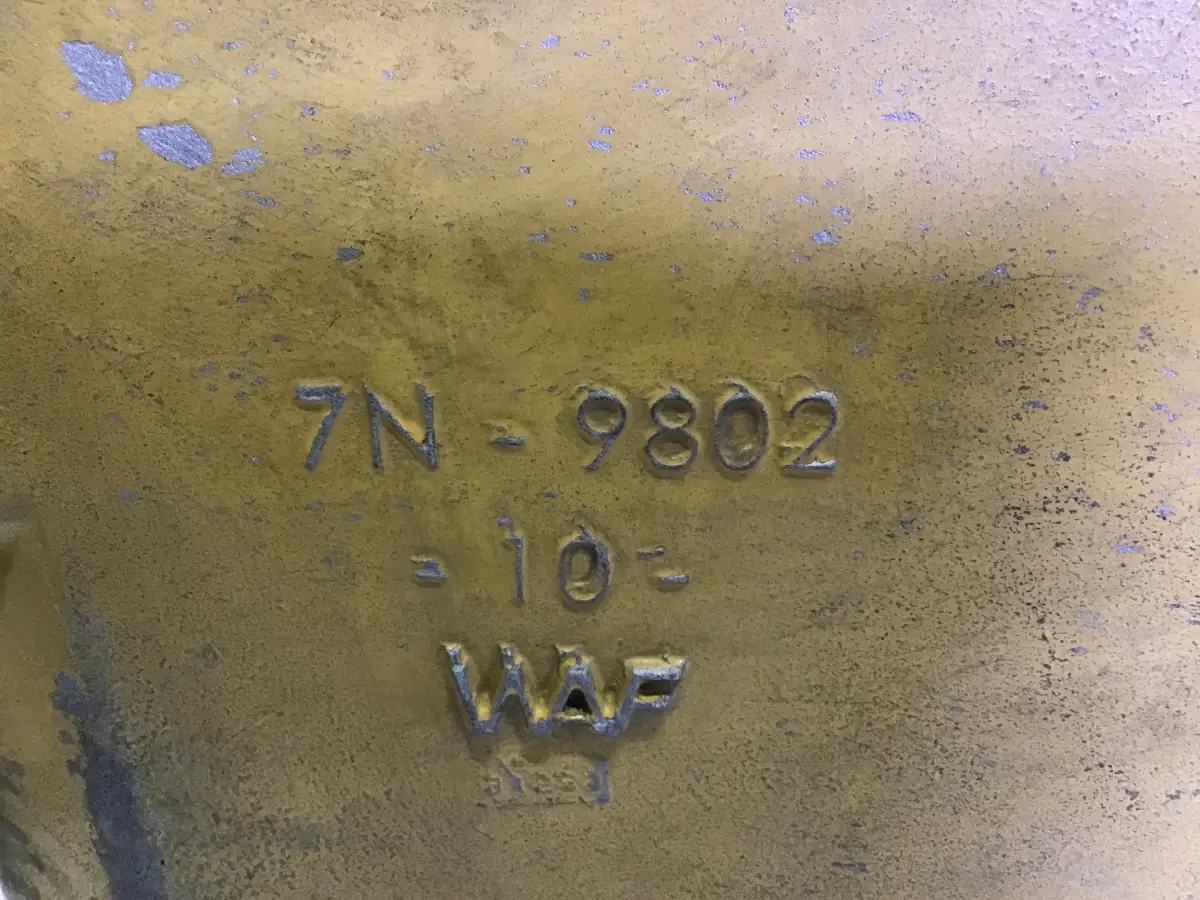 CATERPILLAR OIL SUMP PAN 7N9802 USED - Picture 2