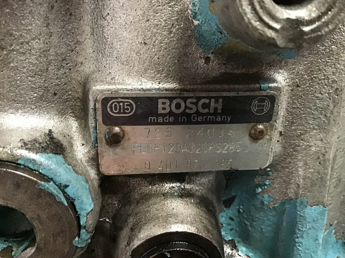 BOSCH FUEL PUMP 0401876185 USED - Picture 4