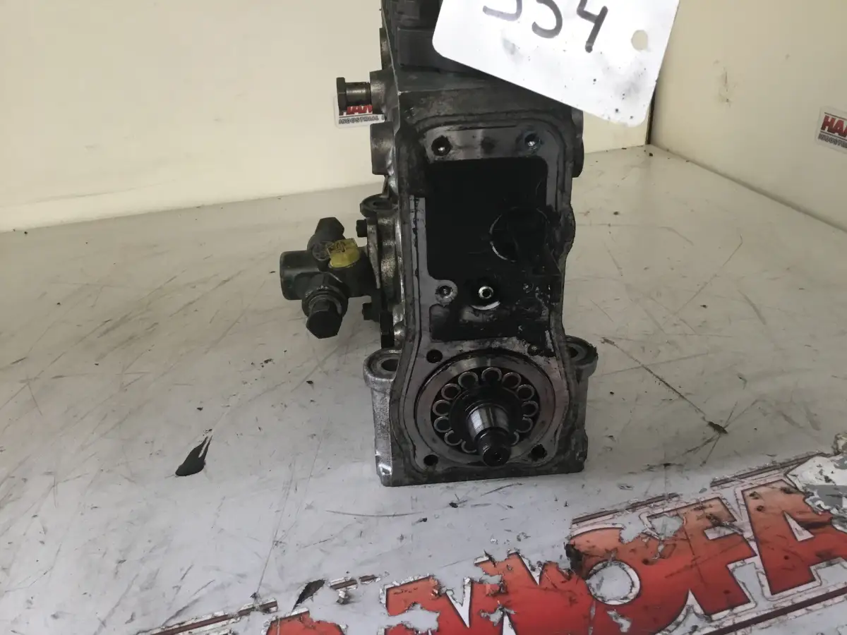 POMPE À CARBURANT BOSCH 0402896015 D'OCCASION - Image 3
