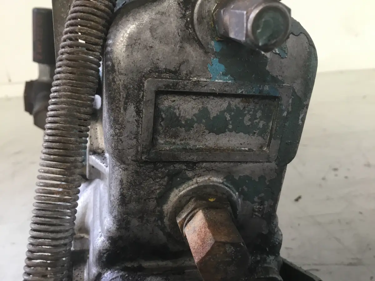 BOMBA DE COMBUSTIBLE BOSCH 0401846286 USADA - Imagen 2