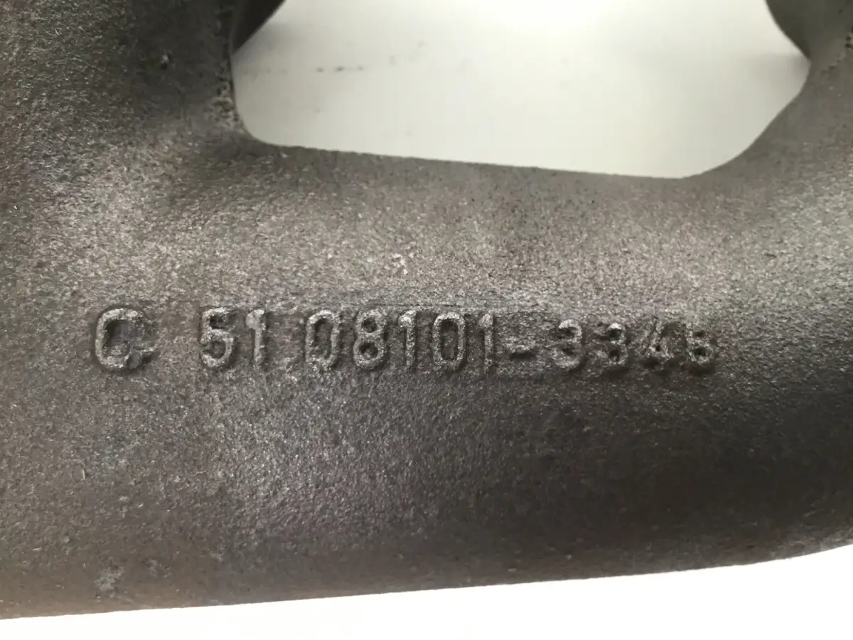 MAN EXHAUST MANIFOLD 51081010896 USED - Picture 2
