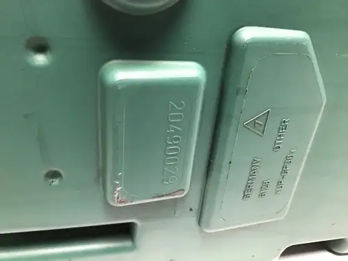 VOLVO PENTA 20490029 Б/У - Миниатюра 2