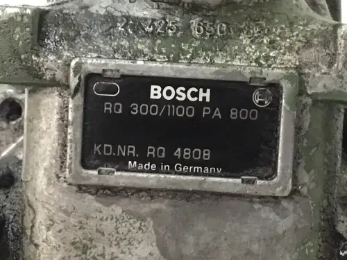 BOSCH FUEL PUMP 0402046773 USED - Thumb image 3