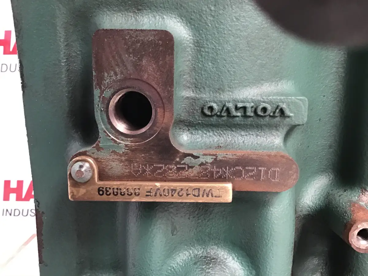 VOLVO BLOCK 1001968 GEBRAUCHT – Bild 2