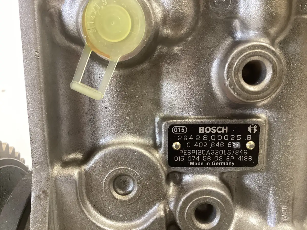 BOMBA DE COMBUSTIBLE BOSCH 0402646980 USADA - Imagen 3