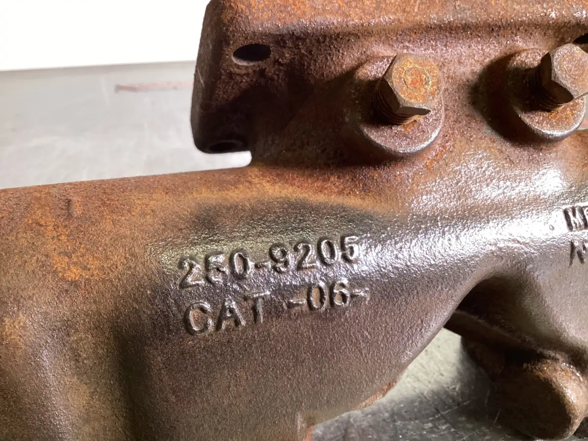 CATERPILLAR EXHAUST MANIFOLD 2509205 USED - Picture 2