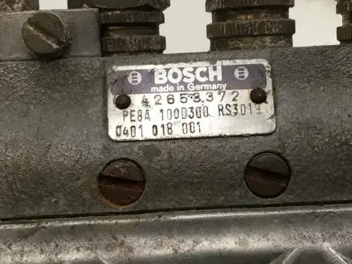 BOMBA DE COMBUSTIBLE BOSCH 0401018001 USADA - Imagen miniatura 3