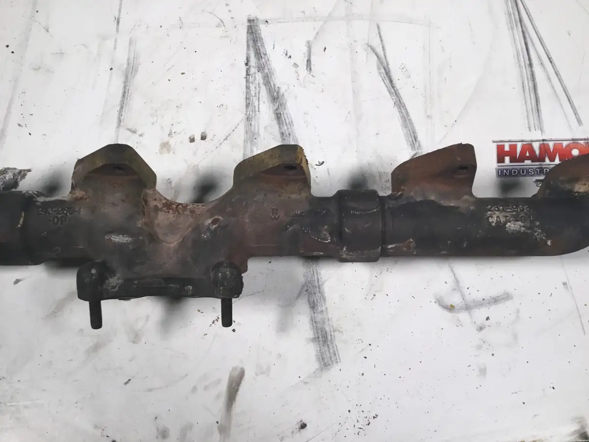 CATERPILLAR EXHAUST MANIFOLD 2472834 USED - Picture 2