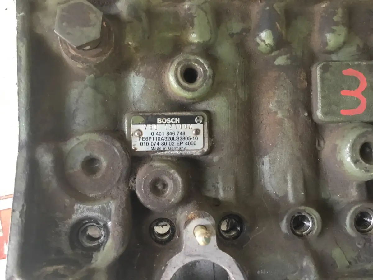 BOMBA DE COMBUSTIBLE BOSCH 0401846748 USADA - Imagen 4