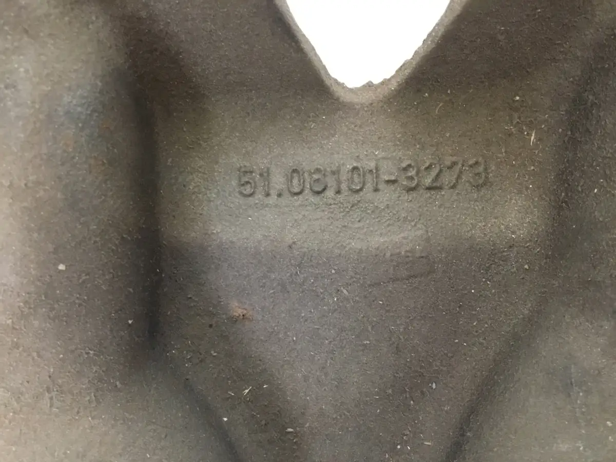 MAN EXHAUST MANIFOLD 51081010298 USED - Picture 2