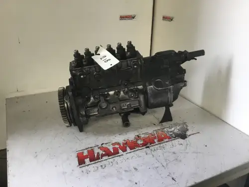 BOSCH FUEL PUMP 0402046768 USED - Thumb image 1