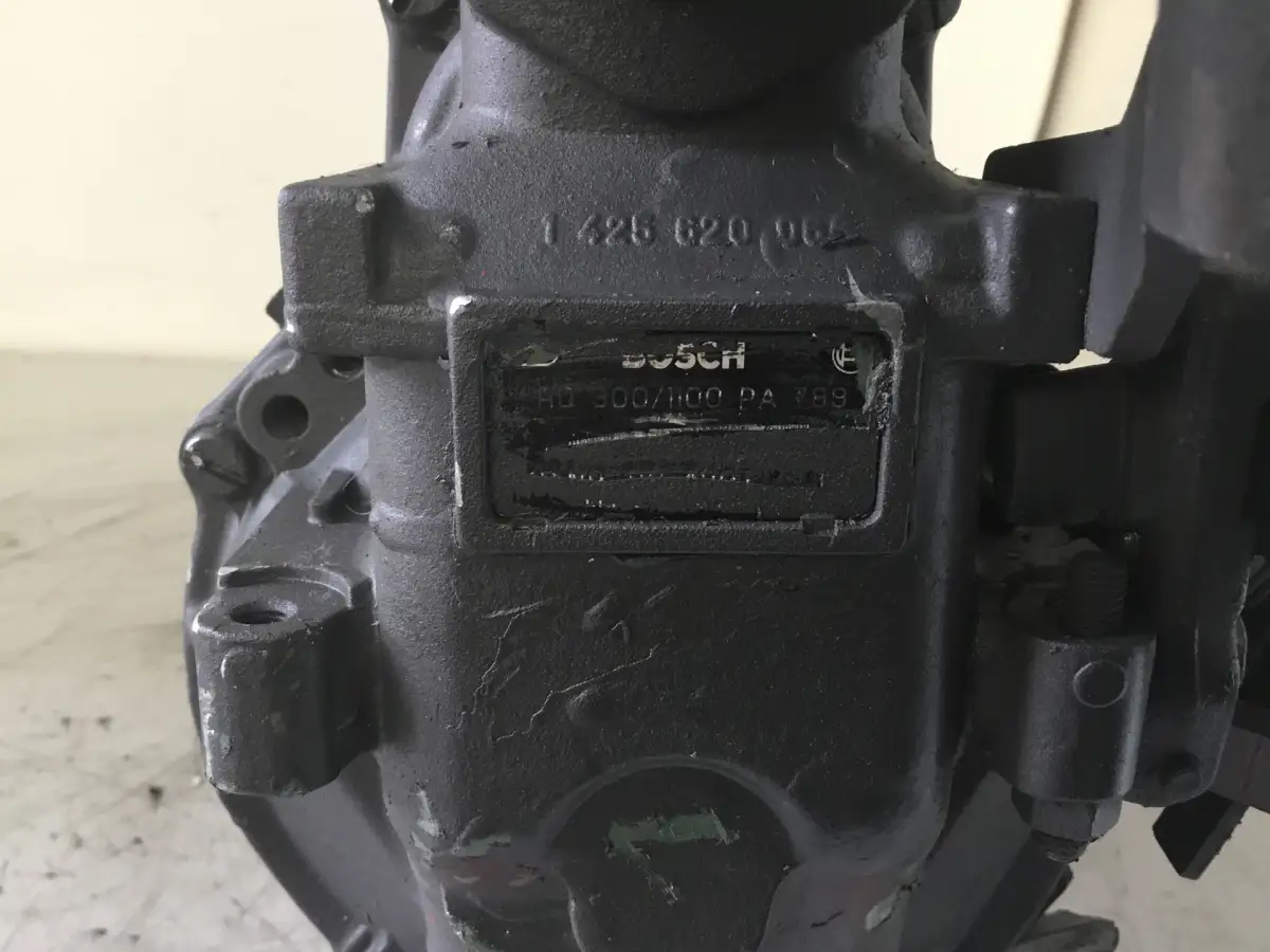 BOMBA DE COMBUSTIBLE BOSCH 0402046768 USADA - Imagen 3