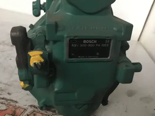 BOMBA DE COMBUSTIBLE BOSCH 0402646617 USADA - Imagen miniatura 3