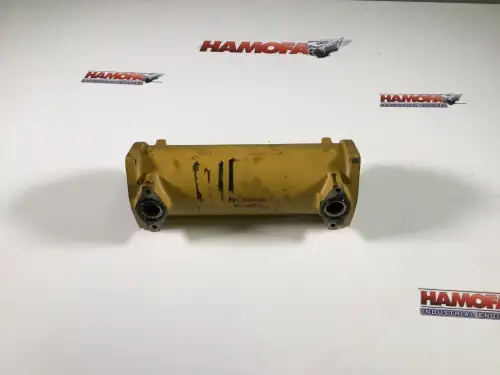 REFROIDISSEUR D'HUILE CATERPILLAR 1154517 D'OCCASION - Miniature 1