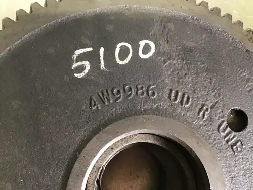 CATERPILLAR ENGRENAGE DE BOMBA DE COMBUSTIBLE 6N3195 USADO - Imagen miniatura 2