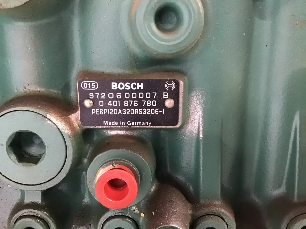GEBRAUCHTE BOSCH KRAFTSTOFFPUMPE 0401876780 – Bild 4
