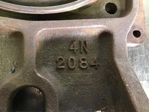 SUPPORT MOTEUR CATERPILLAR 4N2084 OCCASION - Miniature 2
