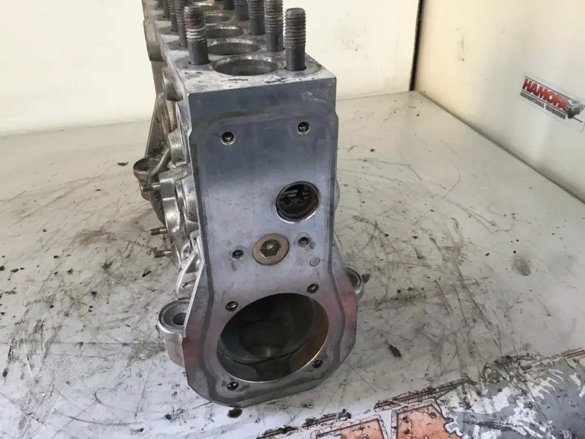 BOMBA DE COMBUSTIBLE BOSCH 2415156197 USADA - Imagen 2
