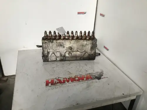 BOMBA DE COMBUSTIBLE BOSCH 0402640828 USADA