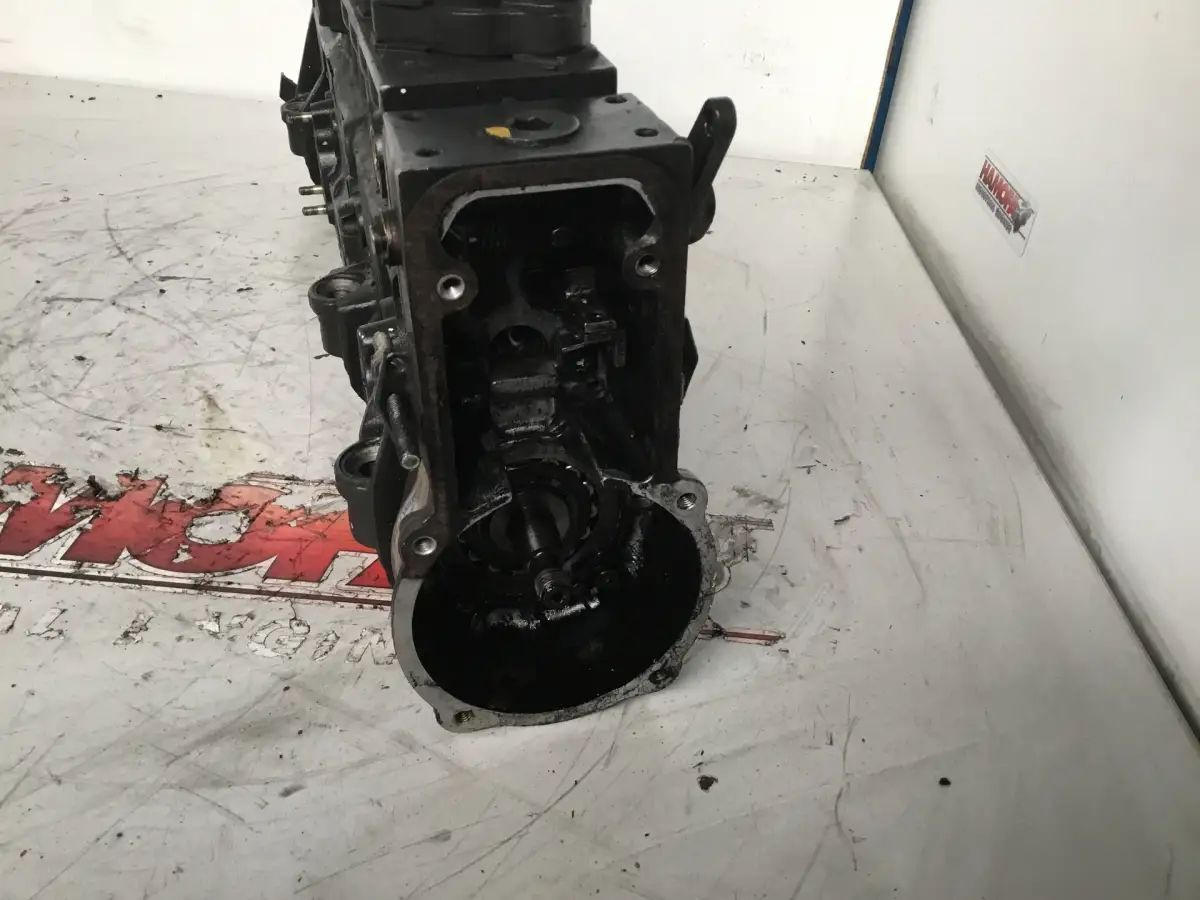BOMBA DE COMBUSTIBLE BOSCH 0402670802 USADA - Imagen 2