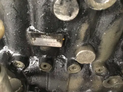 BOMBA DE COMBUSTIBLE BOSCH 0401840026 USADA - Imagen miniatura 3
