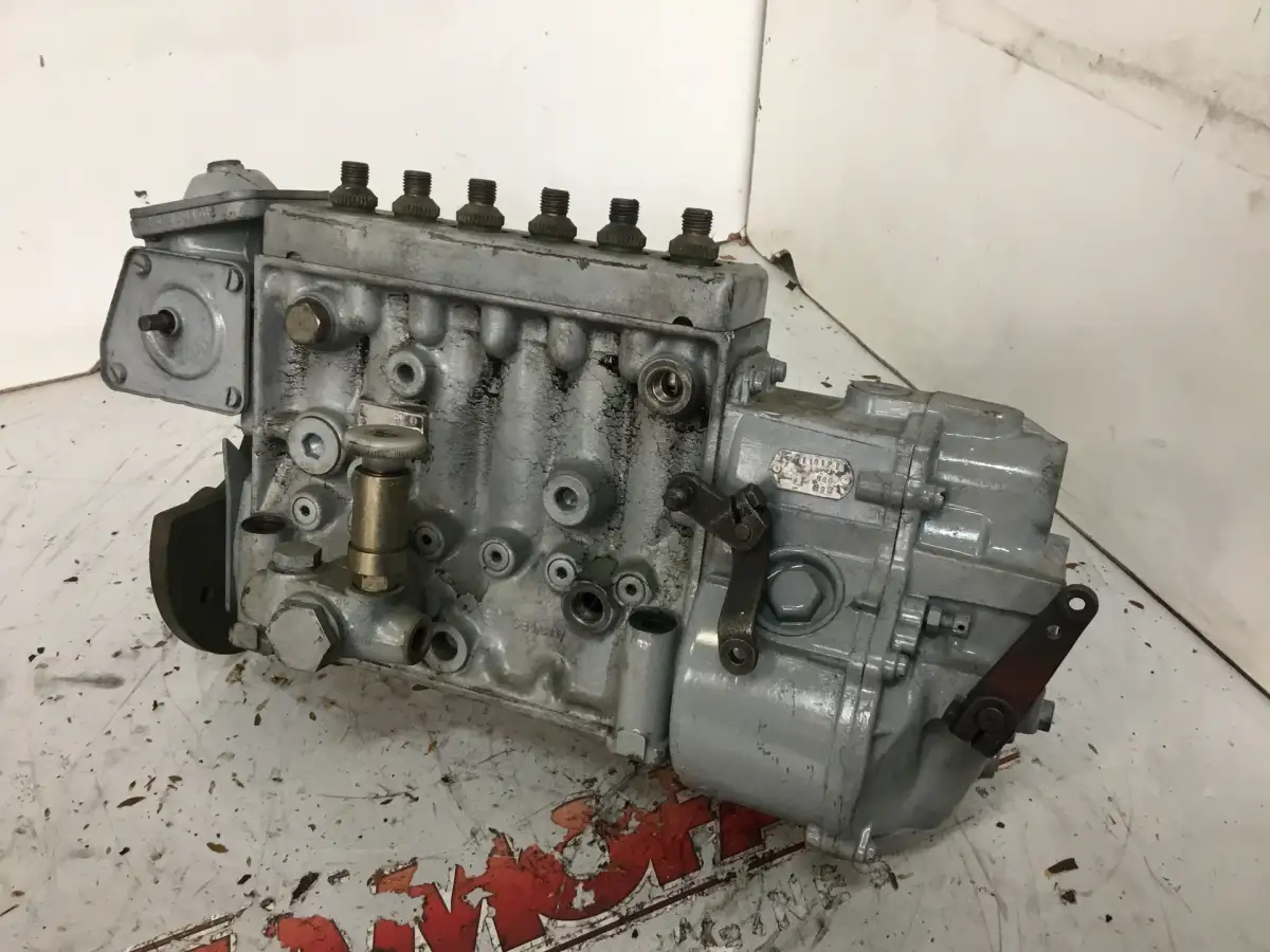 BOMBA DE COMBUSTIBLE BOSCH 0401846303 USADA - Imagen 2