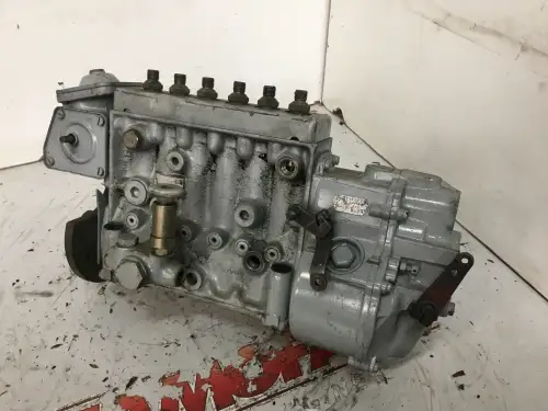 BOSCH FUEL PUMP 0401846303 USED - Thumb image 2