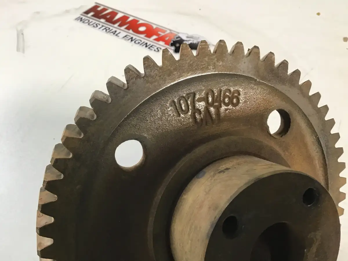 ENGRENAGE HELICOIDAL PTO CATERPILLAR 1070466 USADO - Imagen 2