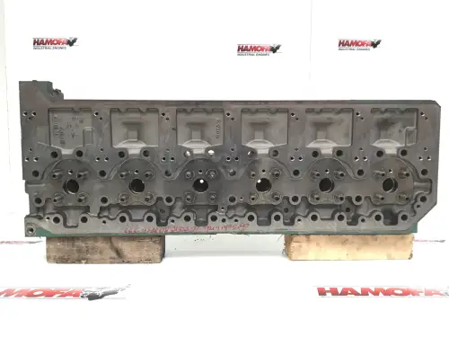 VOLVO 4210 01778 USADO