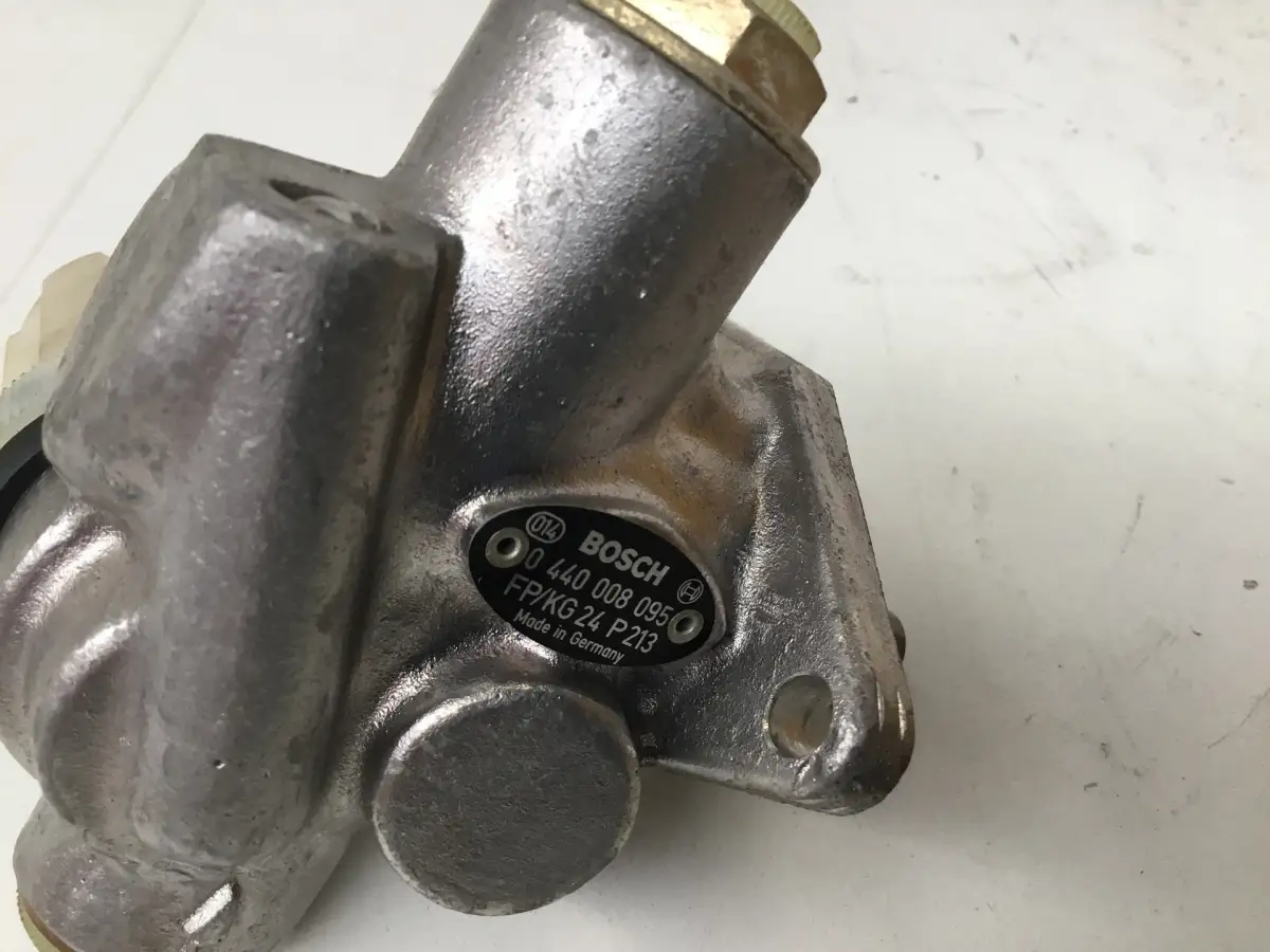 BOSCH 0 440 008 095 USADO - Imagen 3
