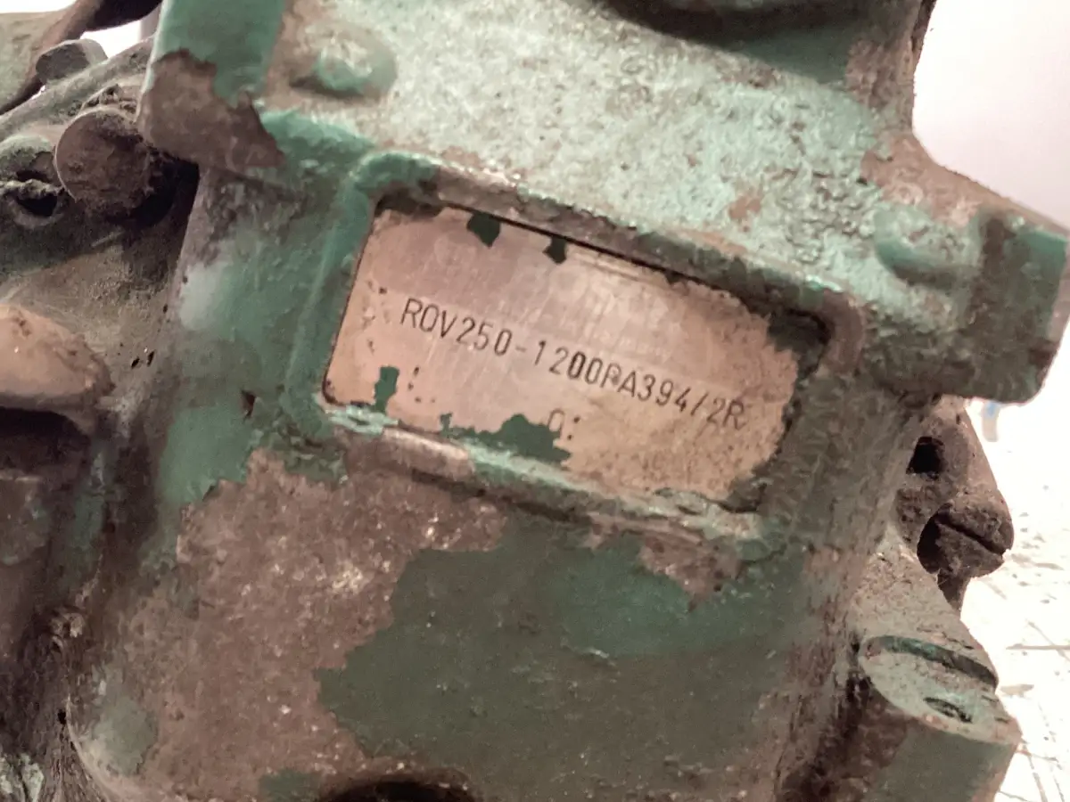 BOMBA DE COMBUSTIBLE BOSCH 0401846390 USADA - Imagen 2