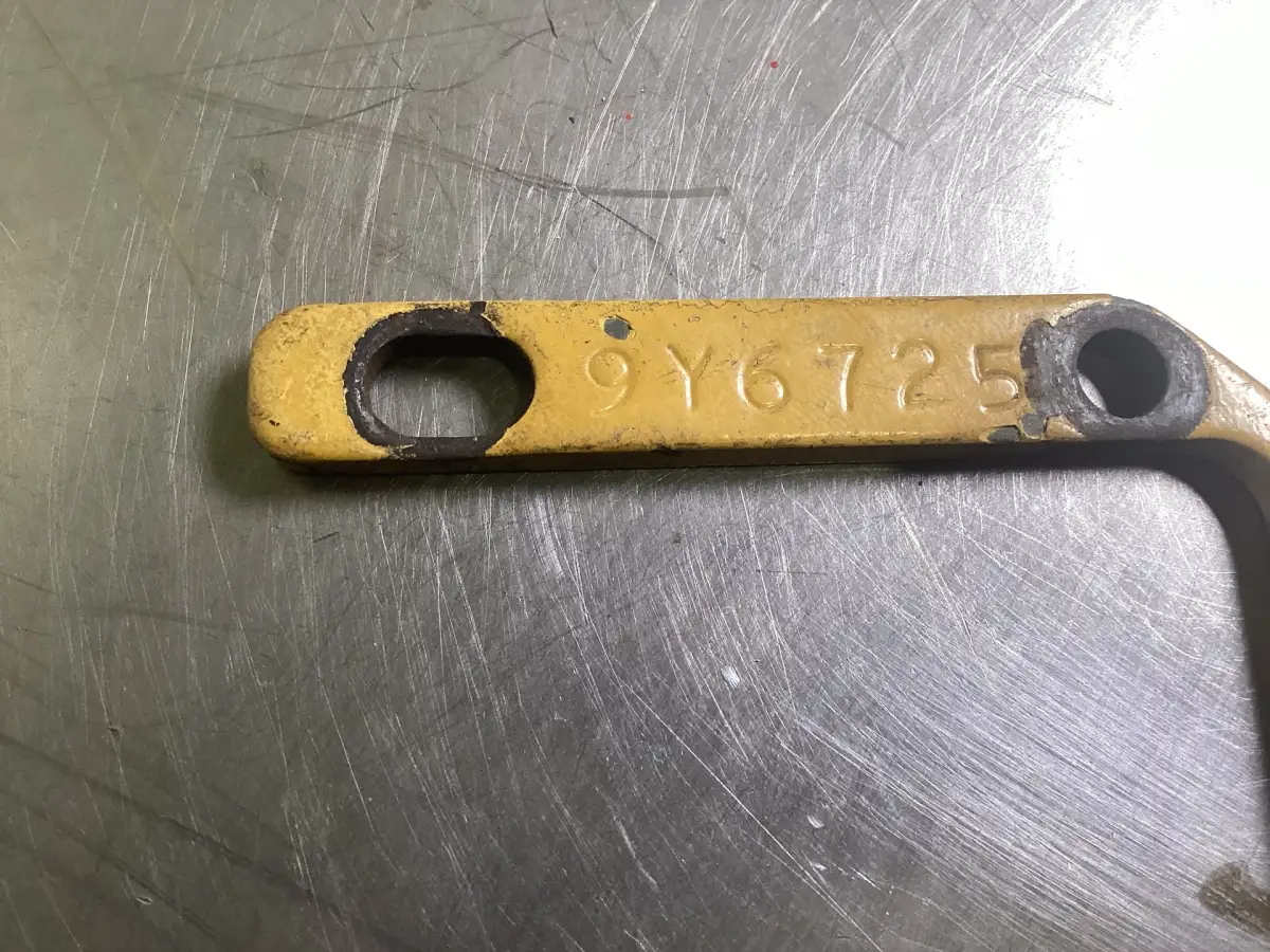 CATERPILLAR HALTER 9Y6725 GEBRAUCHT – Bild 2