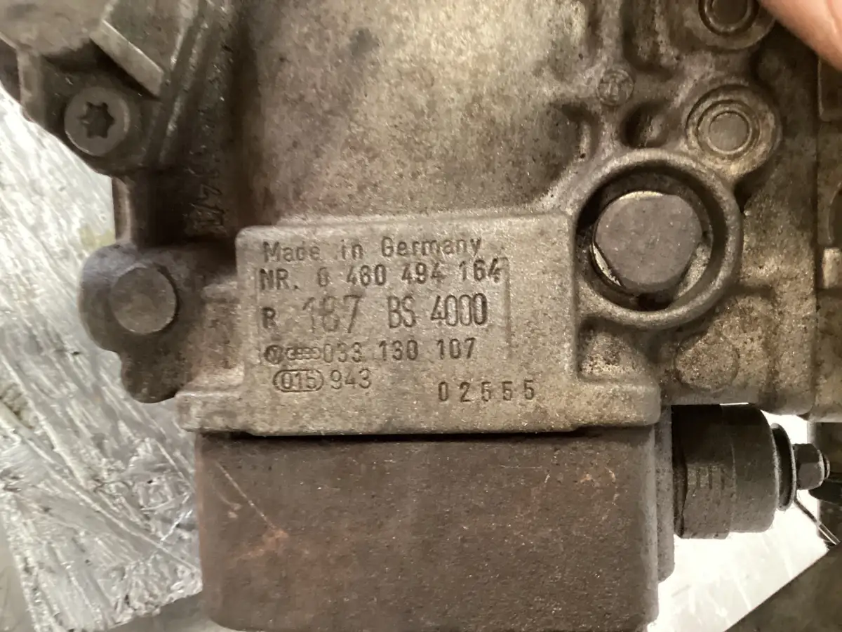 BOMBA DE COMBUSTIBLE BOSCH 0460494164 USADA - Imagen 2