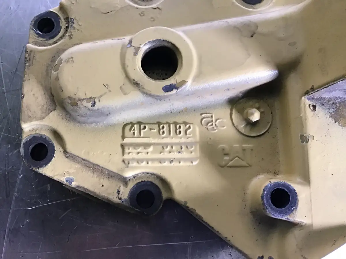 CATERPILLAR OIL FILTER HOUSING 4P8182 USED - Picture 2