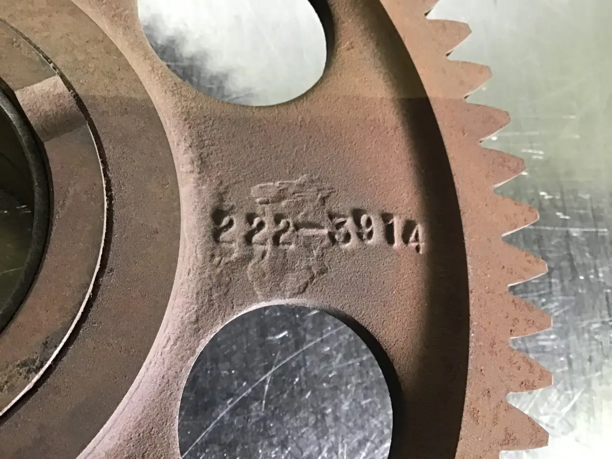 ENGRANAJE INTERMEDIO CATERPILLAR 2223914 USADO - Imagen 2