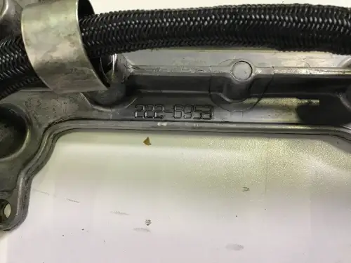 CATERPILLAR INTERMEDIATE VALVE COVER 2226953 USED - Thumb image 2