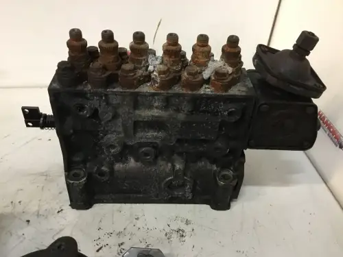 BOSCH FUEL PUMP 0402646670 USED - Thumb image 1
