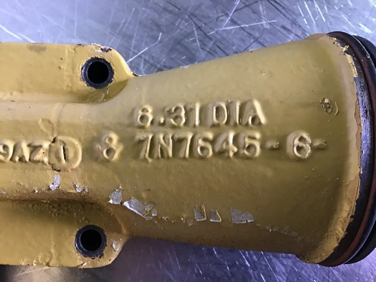 CATERPILLAR OIL COOLER COVER 7N7645 USED - Picture 2
