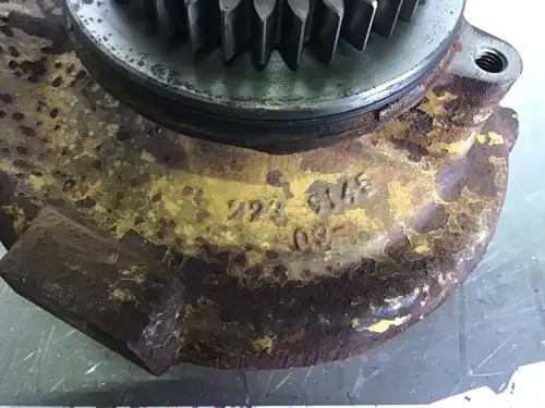 CATERPILLAR WATER PUMP HOUSING 2239145 USED - Thumb image 2