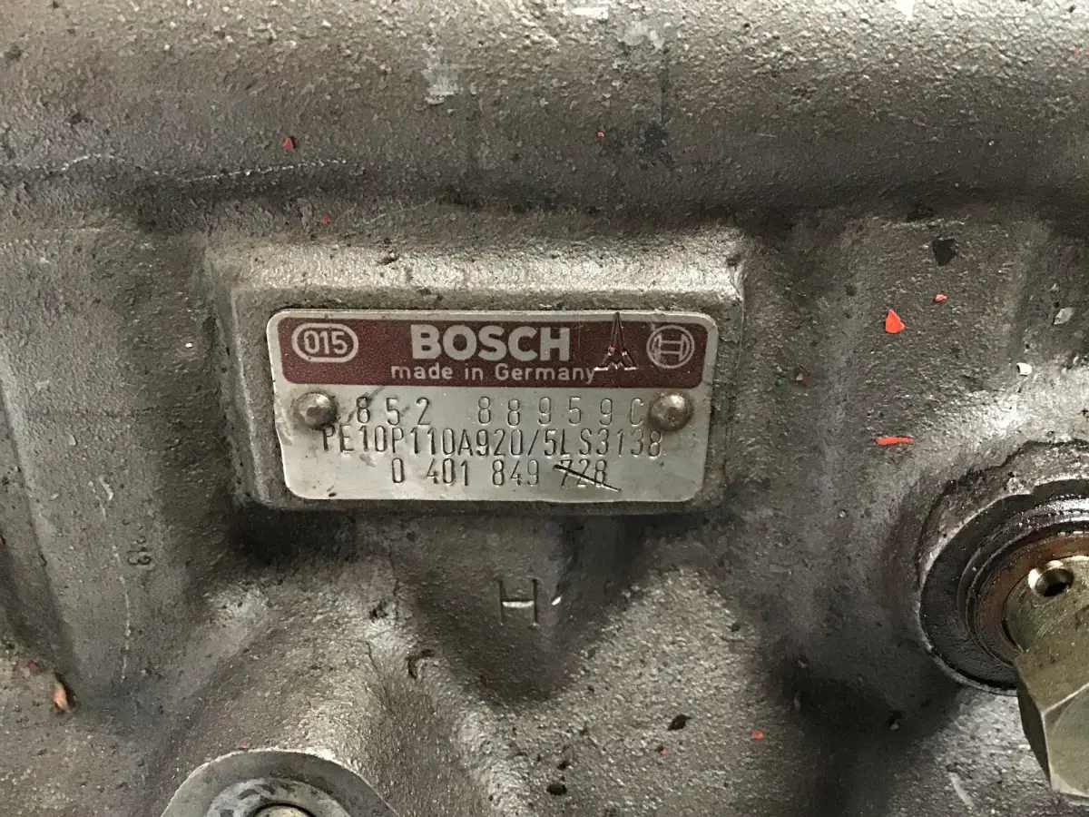 BOMBA DE COMBUSTIBLE BOSCH 0401849728 USADA - Imagen 2