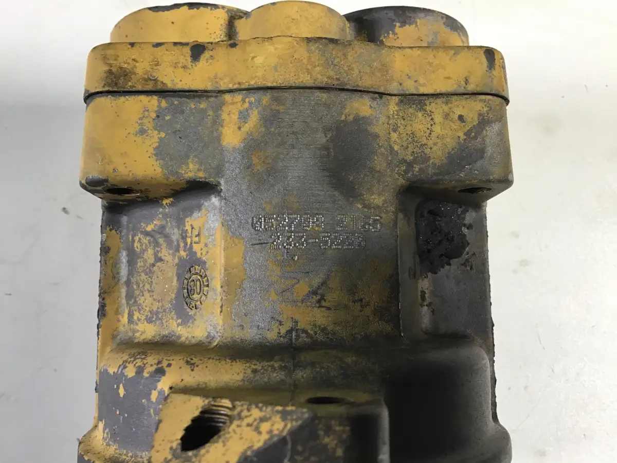 CATERPILLAR ÖLPUMPE 2335220 GEBRAUCHT – Bild 3