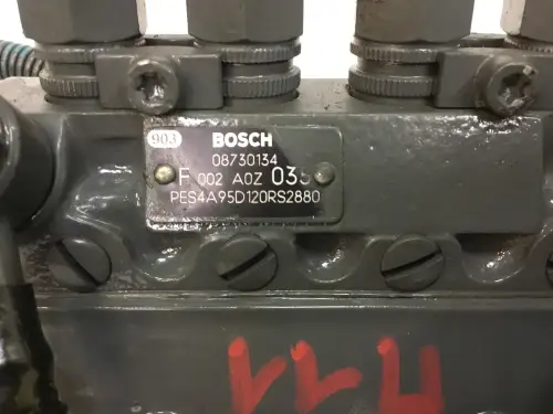CONJUNTO DE BOMBA DE INYECCIÓN BOSCH F002A0Z035 USADO - Imagen miniatura 4