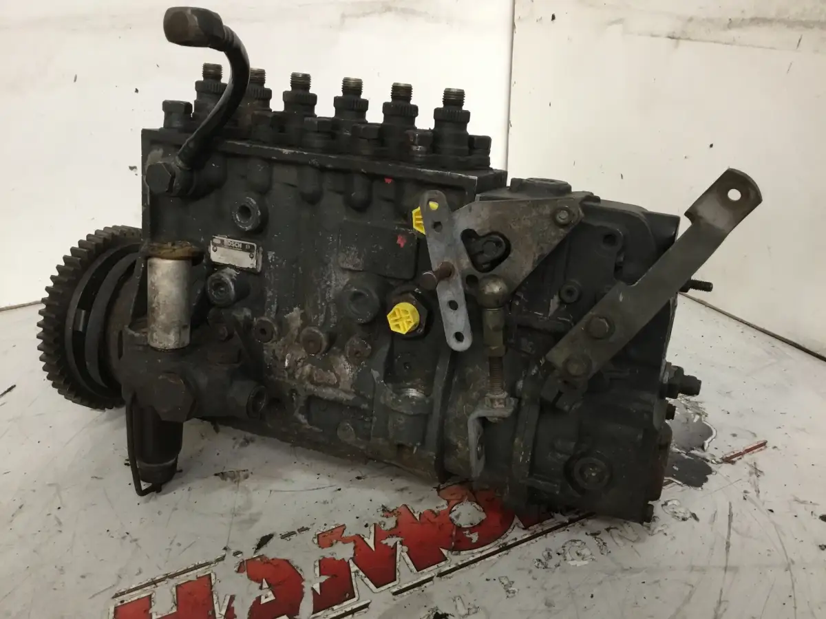 BOMBA DE COMBUSTIBLE BOSCH 0401876739 USADA - Imagen 2