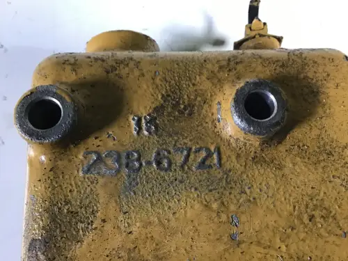 CATERPILLAR THERMOSTAT HOUSING 2386721 USED - Thumb image 2