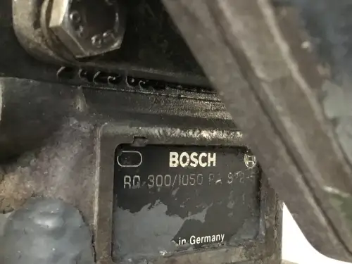 POMPE À CARBURANT BOSCH 0402648902 D'OCCASION - Miniature 3