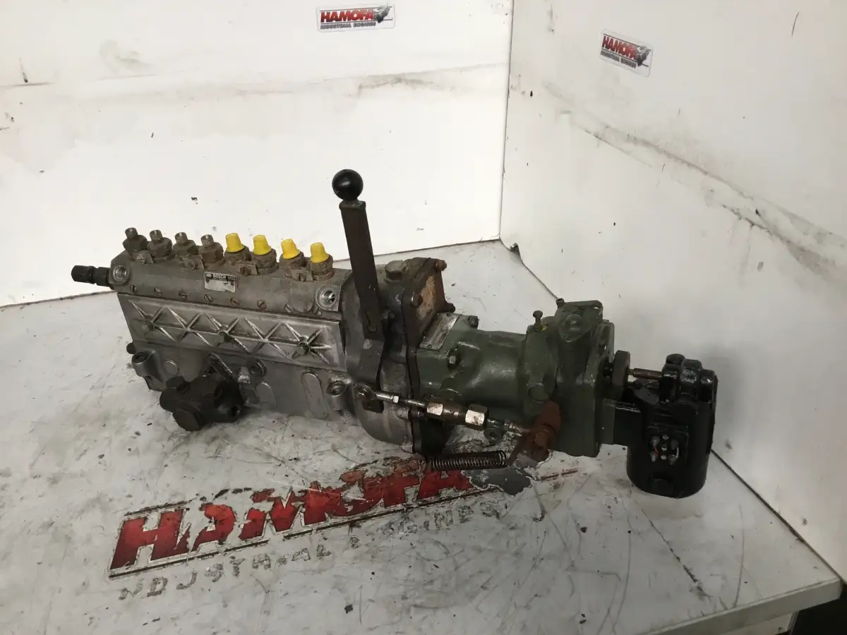 BOSCH FUEL PUMP 0401018001 USED - Picture 2