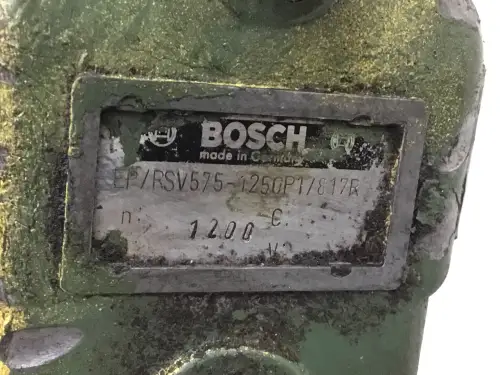 BOSCH FUEL PUMP 0401876220 USED - Thumb image 3