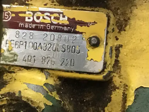 BOSCH FUEL PUMP 0401876220 USED - Thumb image 4
